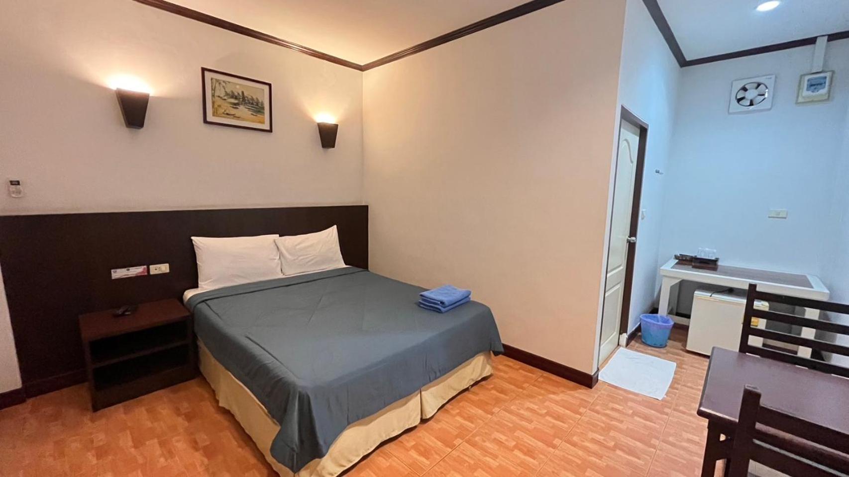 Hotel The Orchid House Nong Kung Yai Exterior foto